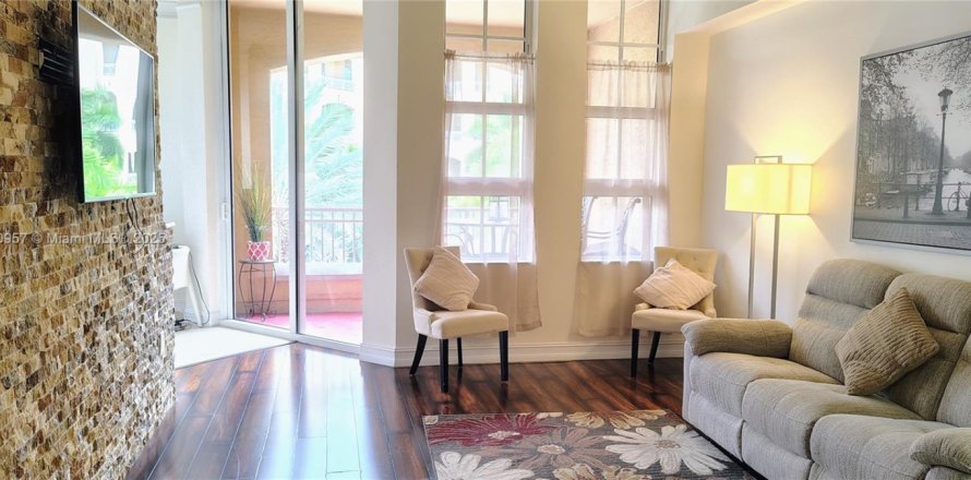Condo à Aventura, Floride, 1 chambre  № 1921908
