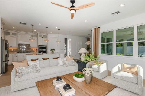 House in Riverview, Florida 4 bedrooms, 285.77 sq.m. № 1886073 - photo 7