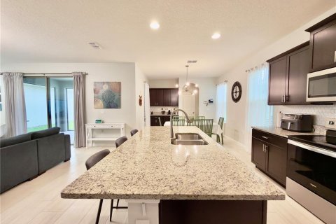 Villa ou maison à vendre à Winter Garden, Floride: 4 chambres, 230.77 m2 № 2097286 - photo 6