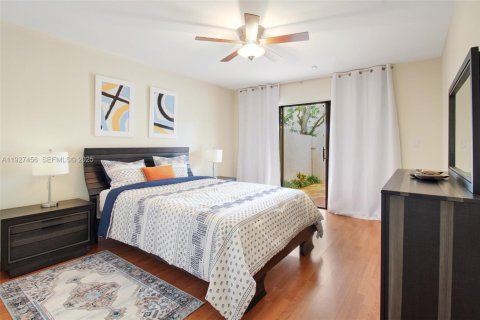 Casa en alquiler en Miami, Florida, 2 dormitorios, 117.24 m2 № 2055556 - foto 6