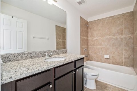 House in Orlando, Florida 4 bedrooms, 246.75 sq.m. № 1837388 - photo 19
