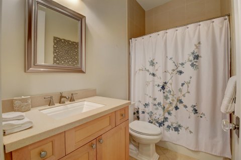 Townhouse in Delray Beach, Florida 4 bedrooms, 306.76 sq.m. № 2169676 - photo 20