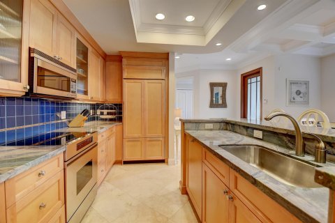 Townhouse in Delray Beach, Florida 4 bedrooms, 306.76 sq.m. № 2169676 - photo 17