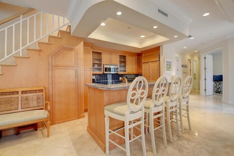 Townhouse in Delray Beach, Florida 4 bedrooms, 306.76 sq.m. № 2169676 - photo 15