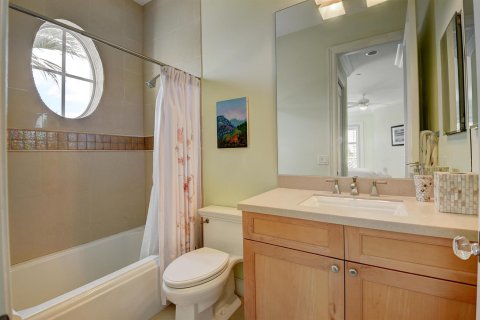 Townhouse in Delray Beach, Florida 4 bedrooms, 306.76 sq.m. № 2169676 - photo 24