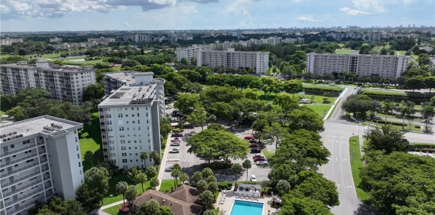 Condominio en Pompano Beach, Florida, 3 dormitorios № 1155749