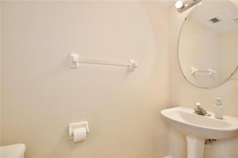 Casa en alquiler en Kissimmee, Florida, 4 dormitorios, 206.71 m2 № 1906833 - foto 8
