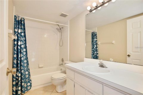 Casa en alquiler en Kissimmee, Florida, 4 dormitorios, 206.71 m2 № 1906833 - foto 23