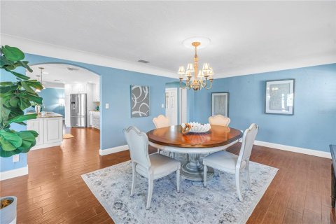 Villa ou maison à vendre à Saint Petersburg, Floride: 4 chambres, 232.16 m2 № 2140619 - photo 10