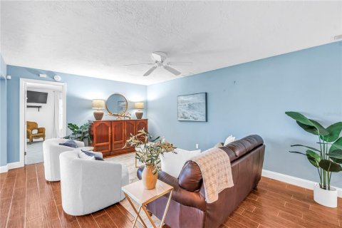 Villa ou maison à vendre à Saint Petersburg, Floride: 4 chambres, 232.16 m2 № 2140619 - photo 28