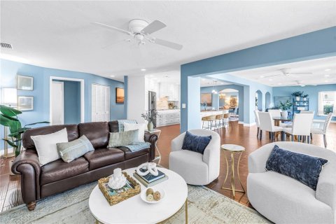 Villa ou maison à vendre à Saint Petersburg, Floride: 4 chambres, 232.16 m2 № 2140619 - photo 27