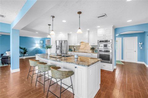 Villa ou maison à vendre à Saint Petersburg, Floride: 4 chambres, 232.16 m2 № 2140619 - photo 20