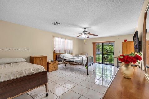 Купить виллу или дом в Майами, Флорида 4 спальни, 193.98м2, № 1990973 - фото 25