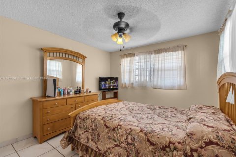 Купить виллу или дом в Майами, Флорида 4 спальни, 193.98м2, № 1990973 - фото 19