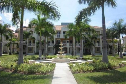 Таунхаус в Авентура, Флорида 2 спальни, 162.11м2 № 2023923