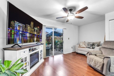 Condominio en venta en Homestead, Florida, 2 dormitorios, 112.6 m2 № 1806270 - foto 12