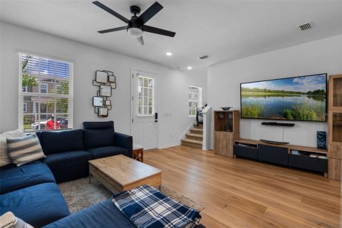 Adosado en venta en Kissimmee, Florida, 3 dormitorios, 152.17 m2 № 1812436 - foto 15