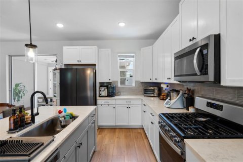 Adosado en venta en Kissimmee, Florida, 3 dormitorios, 152.17 m2 № 1812436 - foto 19