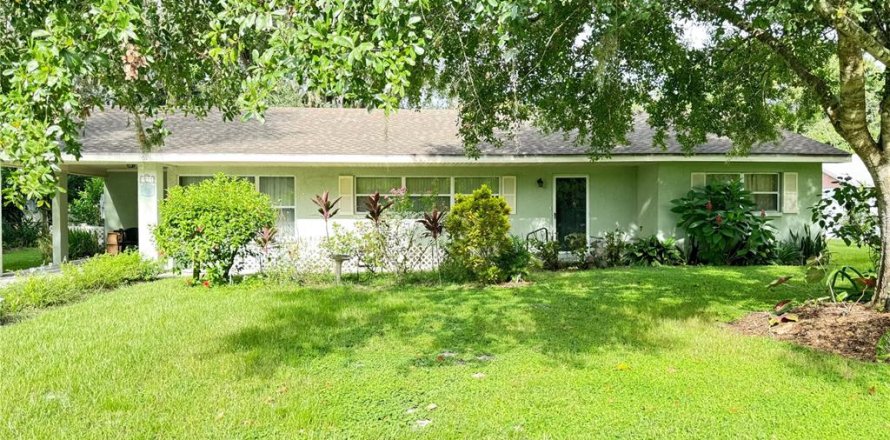 House in Bartow, Florida 2 bedrooms, 141.49 sq.m. № 1919577