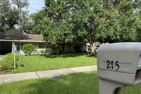 House in Bartow, Florida 2 bedrooms, 141.49 sq.m. № 1919577 - photo 3