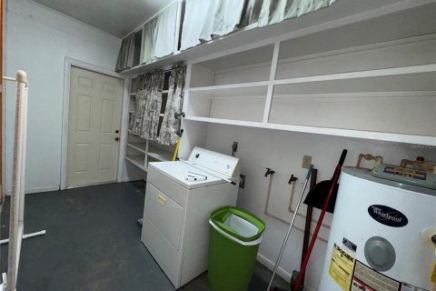 House in Bartow, Florida 2 bedrooms, 141.49 sq.m. № 1919577 - photo 23