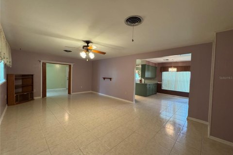 House in Bartow, Florida 2 bedrooms, 141.49 sq.m. № 1919577 - photo 6