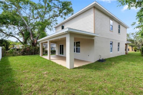 House in Eustis, Florida 4 bedrooms, 209.96 sq.m. № 1640134 - photo 28