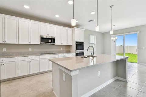 Villa ou maison à vendre à Dade City, Floride: 5 chambres, 308.06 m2 № 1559919 - photo 12