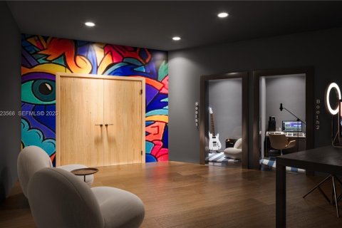 Condo in Hallandale Beach, Florida, 2 bedrooms  № 2059886 - photo 10