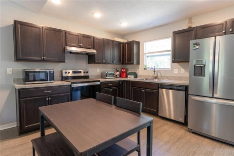House in Gainesville, Florida 3 bedrooms, 117.89 sq.m. № 1656628 - photo 14