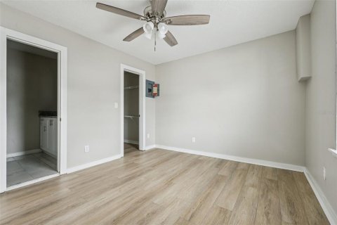 Apartamento en alquiler en Clermont, Florida, 1 dormitorio, 57.13 m2 № 1789185 - foto 14