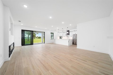 Villa ou maison à vendre à Punta Gorda, Floride: 3 chambres, 204.48 m2 № 2408445 - photo 18