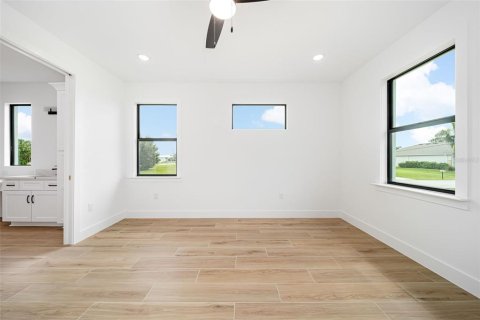 Villa ou maison à vendre à Punta Gorda, Floride: 3 chambres, 204.48 m2 № 2408445 - photo 21