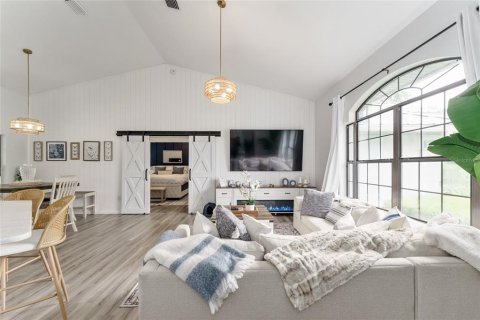 Casa en alquiler en Ocala, Florida, 4 dormitorios, 213.49 m2 № 1901662 - foto 8