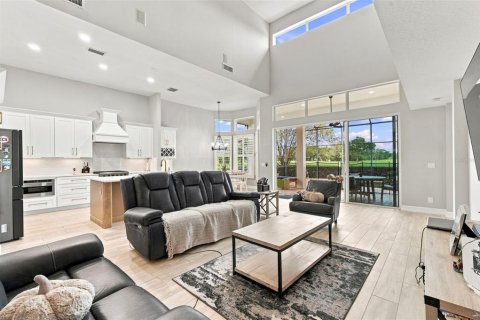 Casa en venta en Seminole, Florida, 4 dormitorios, 265.33 m2 № 2414098 - foto 15