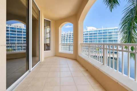 Copropriété à vendre à Aventura, Floride: 2 chambres, 122.07 m2 № 1932398 - photo 28