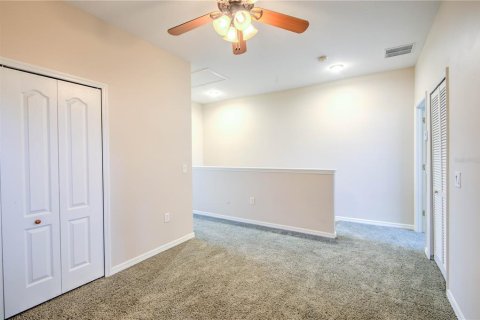 Townhouse in Davenport, Florida 2 bedrooms, 128.02 sq.m. № 2225419 - photo 13