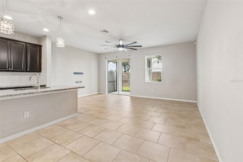 Adosado en venta en Lutz, Florida, 3 dormitorios, 158.21 m2 № 2092484 - foto 12
