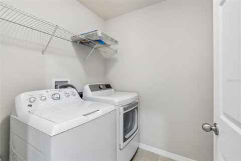 Adosado en venta en Lutz, Florida, 3 dormitorios, 158.21 m2 № 2092484 - foto 21
