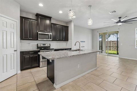 Adosado en venta en Lutz, Florida, 3 dormitorios, 158.21 m2 № 2092484 - foto 10