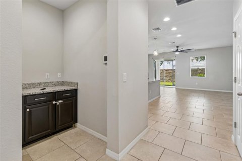Adosado en venta en Lutz, Florida, 3 dormitorios, 158.21 m2 № 2092484 - foto 9