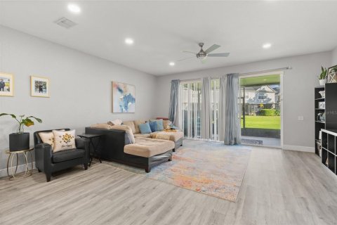 Adosado en alquiler en Orlando, Florida, 3 dormitorios, 163.69 m2 № 2116721 - foto 9