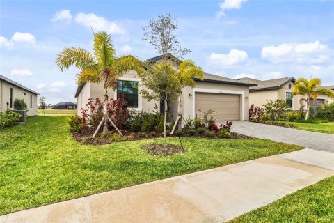 Villa ou maison à vendre à Port Charlotte, Floride: 3 chambres, 204.2 m2 № 2197090 - photo 3