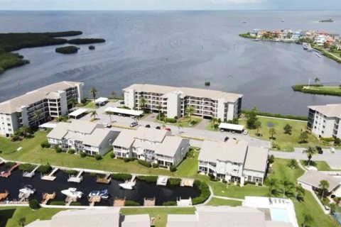 Touwnhouse à vendre à Port Richey, Floride: 3 chambres, 129.69 m2 № 1540135 - photo 22