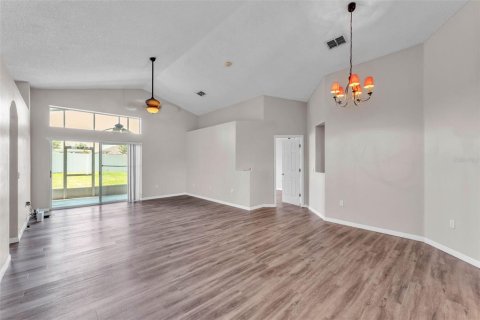 Villa ou maison à vendre à Davenport, Floride: 3 chambres, 150.97 m2 № 1742851 - photo 5