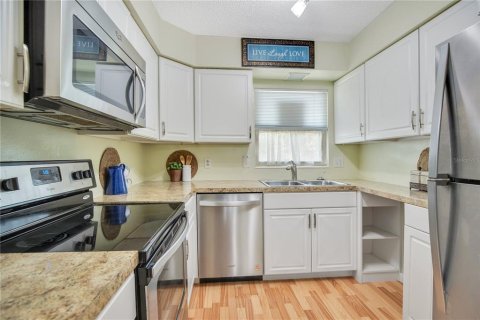 Condominio en venta en DeLand, Florida, 2 dormitorios, 90.95 m2 № 1853743 - foto 11
