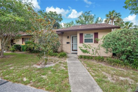 Condominio en venta en DeLand, Florida, 2 dormitorios, 90.95 m2 № 1853743 - foto 2