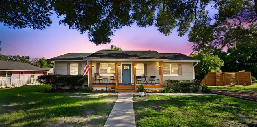 Casa en Lake Mary, Florida 3 dormitorios, 107.02 m2 № 1899859