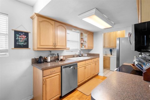 Casa en venta en Lake Mary, Florida, 3 dormitorios, 107.02 m2 № 1899859 - foto 16
