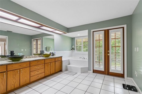 Villa ou maison à vendre à Tarpon Springs, Floride: 4 chambres, 302.77 m2 № 2285311 - photo 3